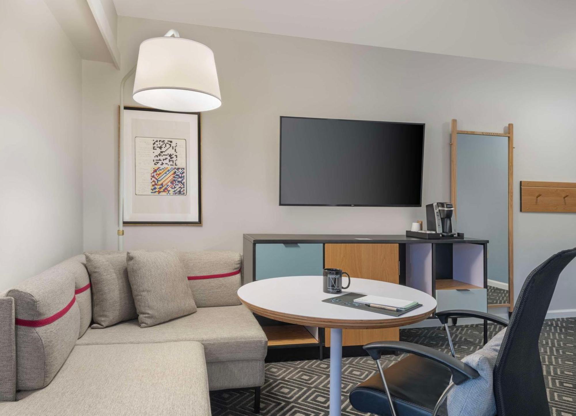 Freepoint Hotel Cambridge, Tapestry Collection By Hilton Eksteriør billede